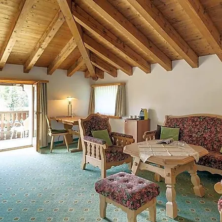 Saluver Hotell