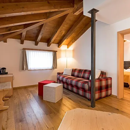 Saluver Отель Челерина